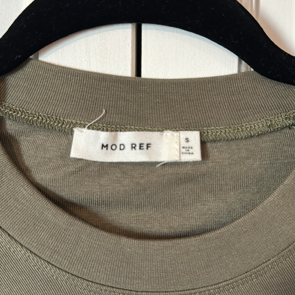 Mod Ref Daphne Dress In Olive, Size Small - Picture 9 of 10